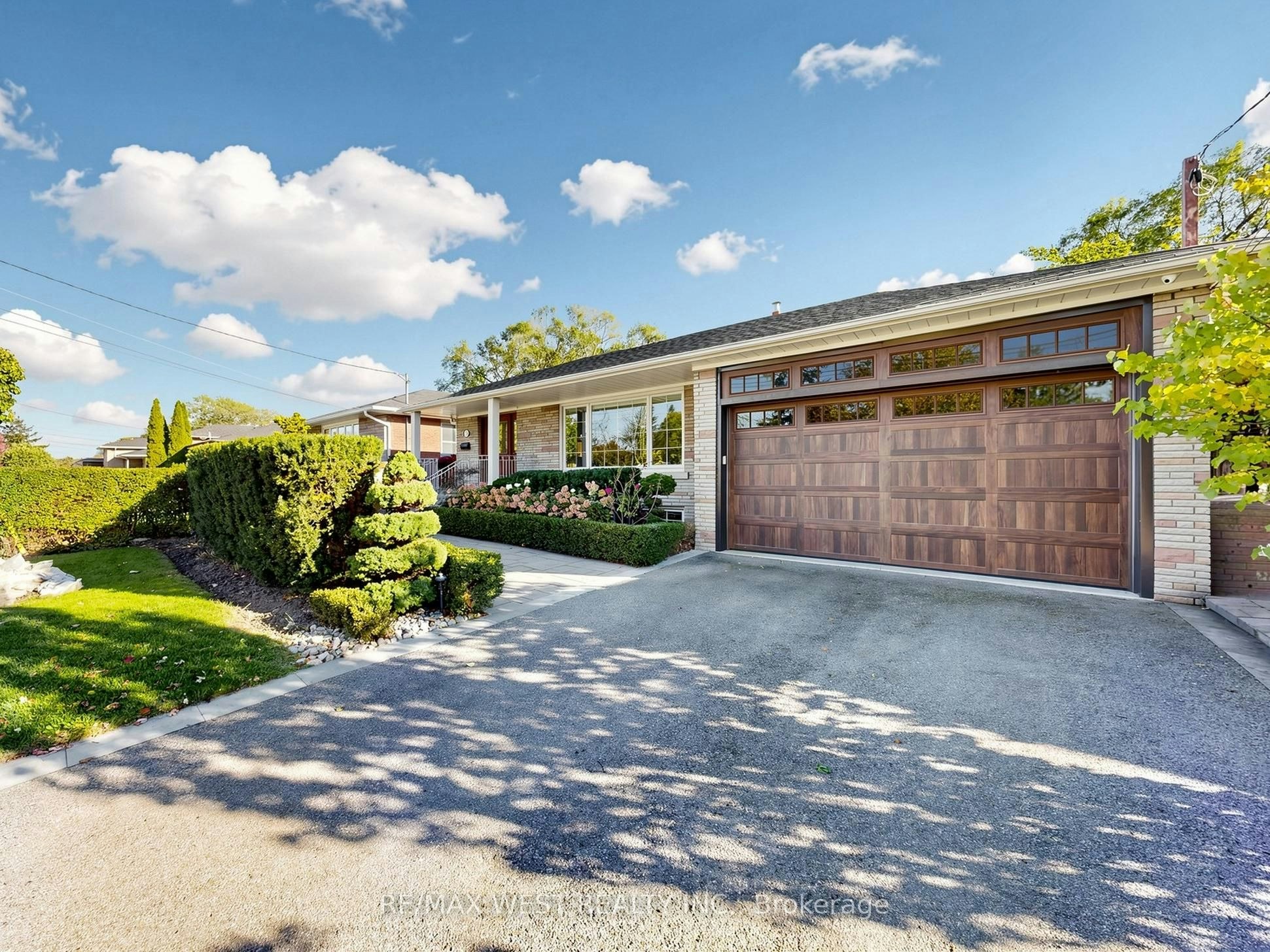 151 Palm Drive, Toronto, ON, M3H 2C6