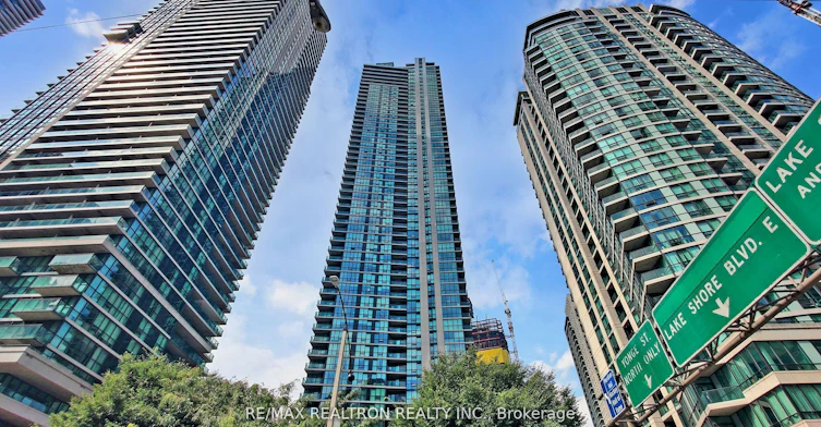 2104-18 Harbour Street, Toronto, ON, M5J 2Z6 - 2