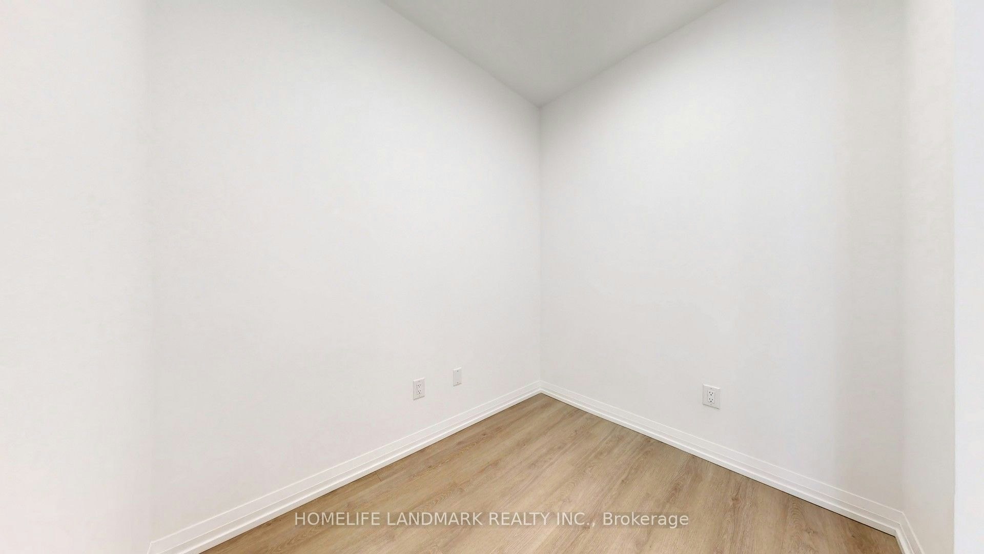 2207-8 Widmer Street, Toronto, ON, M5V 0W6 - 29
