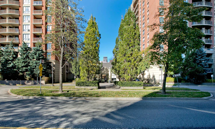 1210-55 Harrison Garden Boulevard S