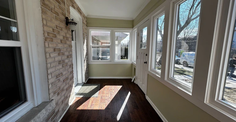 129 Kenwood Avenue, Toronto, ON, M6C 2S4 - 2