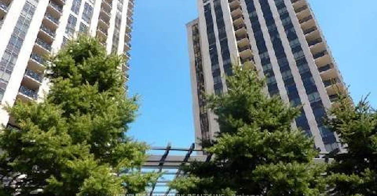 1605-135 Wynford Drive, Toronto, ON, M3C 0J4 - 2