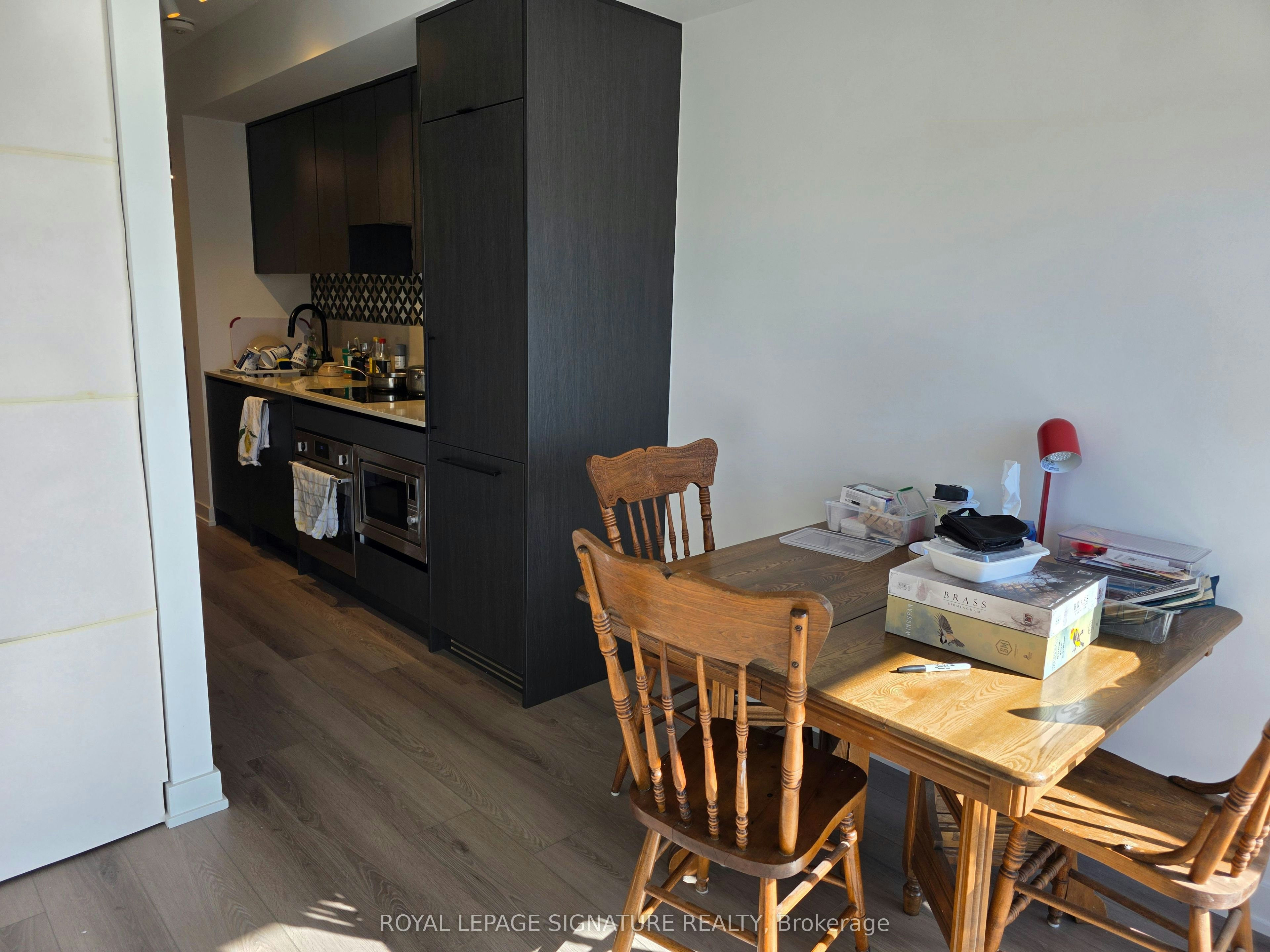 505-5 Lakeview Avenue, Toronto, ON, M6J 0H3 - 5