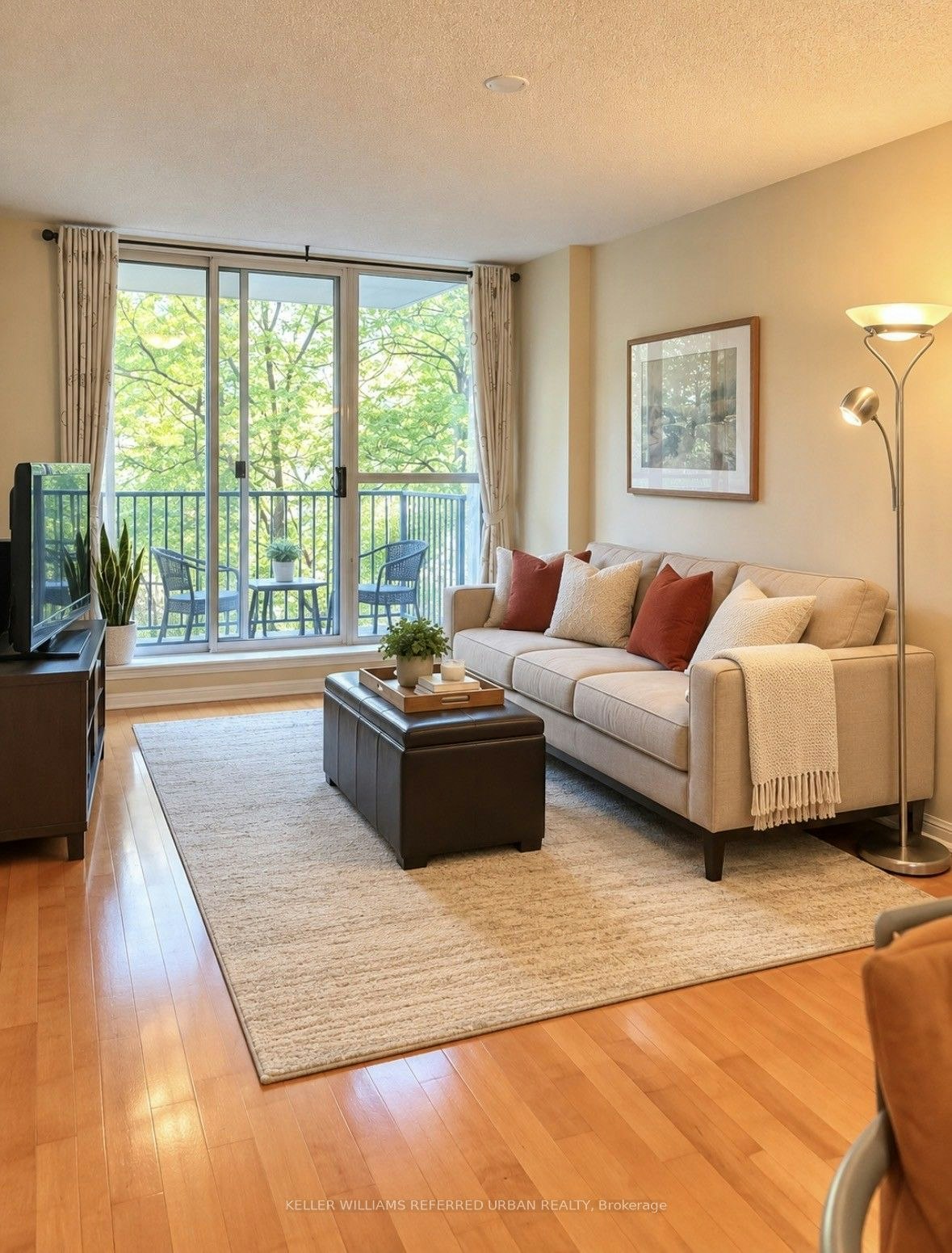 302-260 Merton Street, Toronto, ON, M4S 3G2 - 2