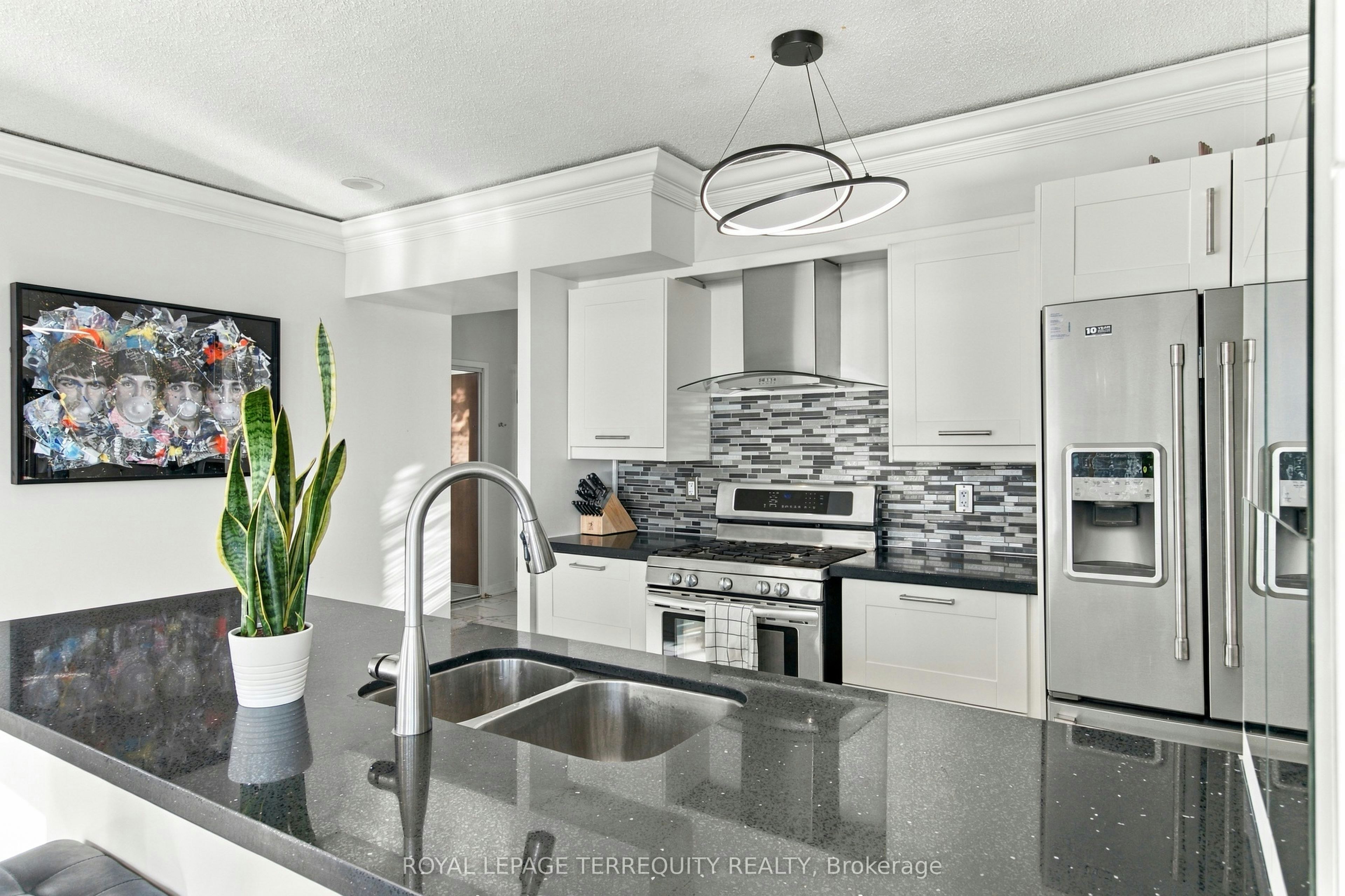 4512-35 Mariner Terrace, Toronto, ON, M5V 3V9 - 13