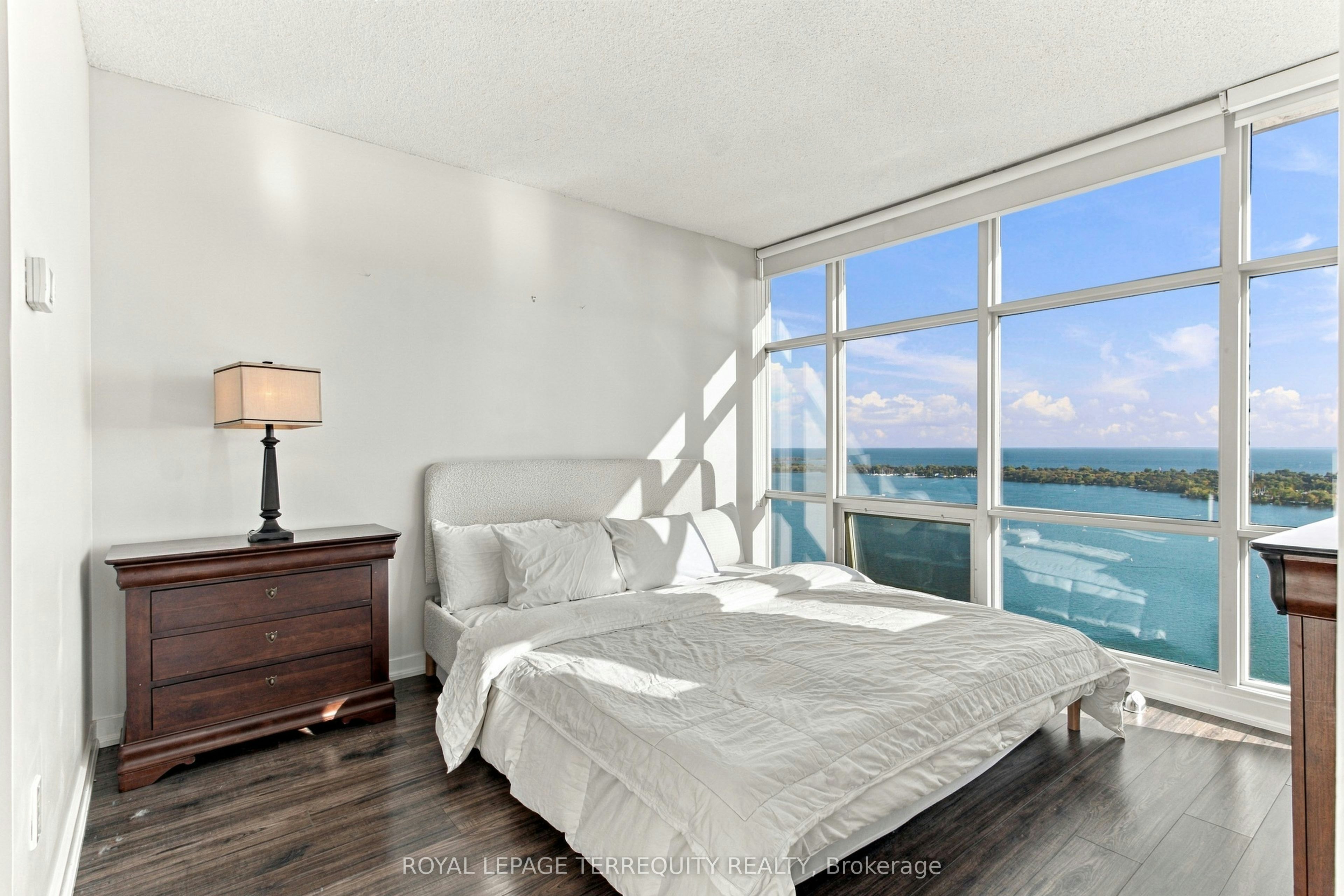 4512-35 Mariner Terrace, Toronto, ON, M5V 3V9 - 18