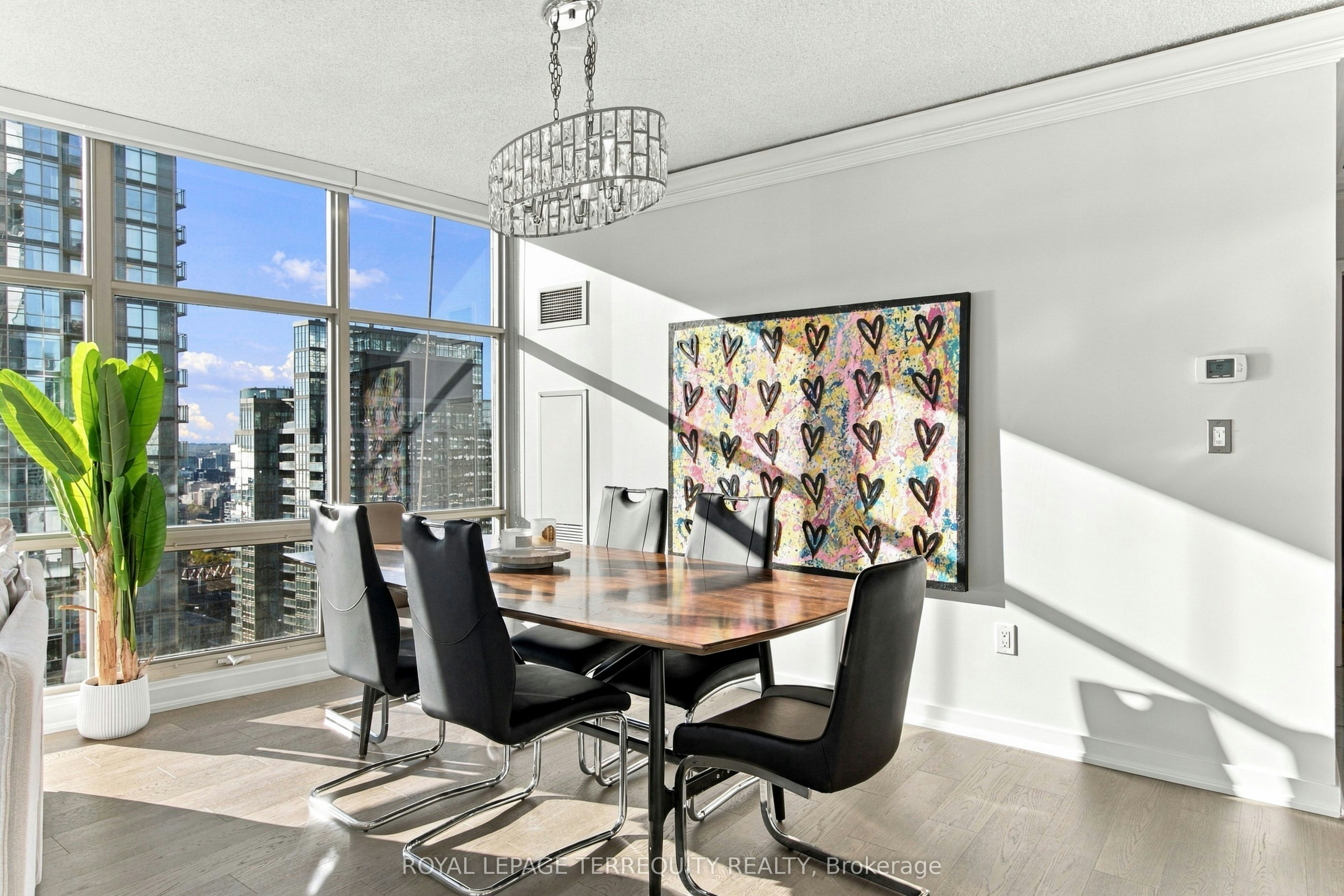 4512-35 Mariner Terrace, Toronto, ON, M5V 3V9 - 11