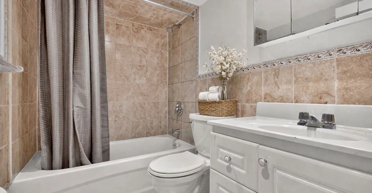 Lower-722 Dufferin Street, Toronto, ON, M6K 2B7 - 25