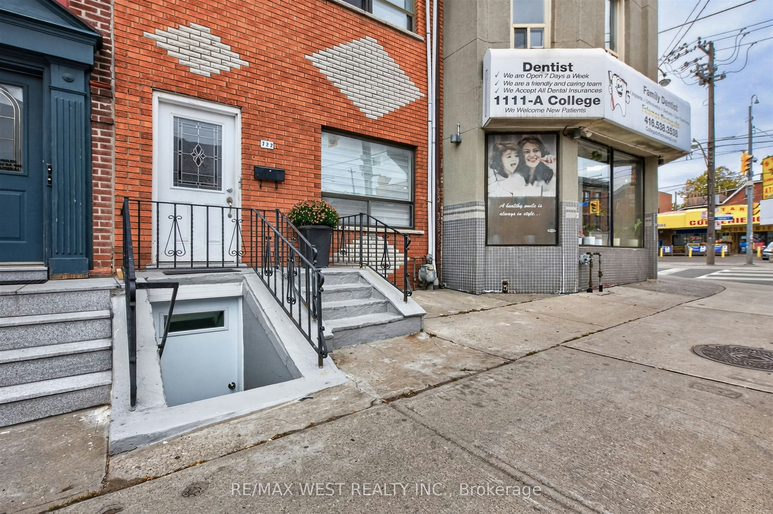 Lower-722 Dufferin Street, Toronto, ON, M6K 2B7 - 2