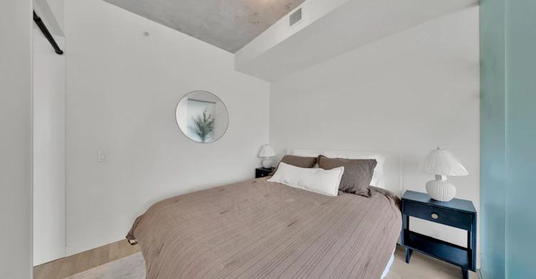 625-629 King Street, Toronto, ON, M5V 1M5 - 4