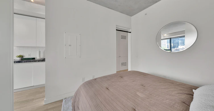 625-629 King Street, Toronto, ON, M5V 1M5 - 5
