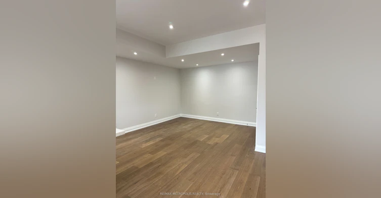 2&3 floor-94 Saint Clarens Avenue, Toronto, ON, M6K 2S5 - 11