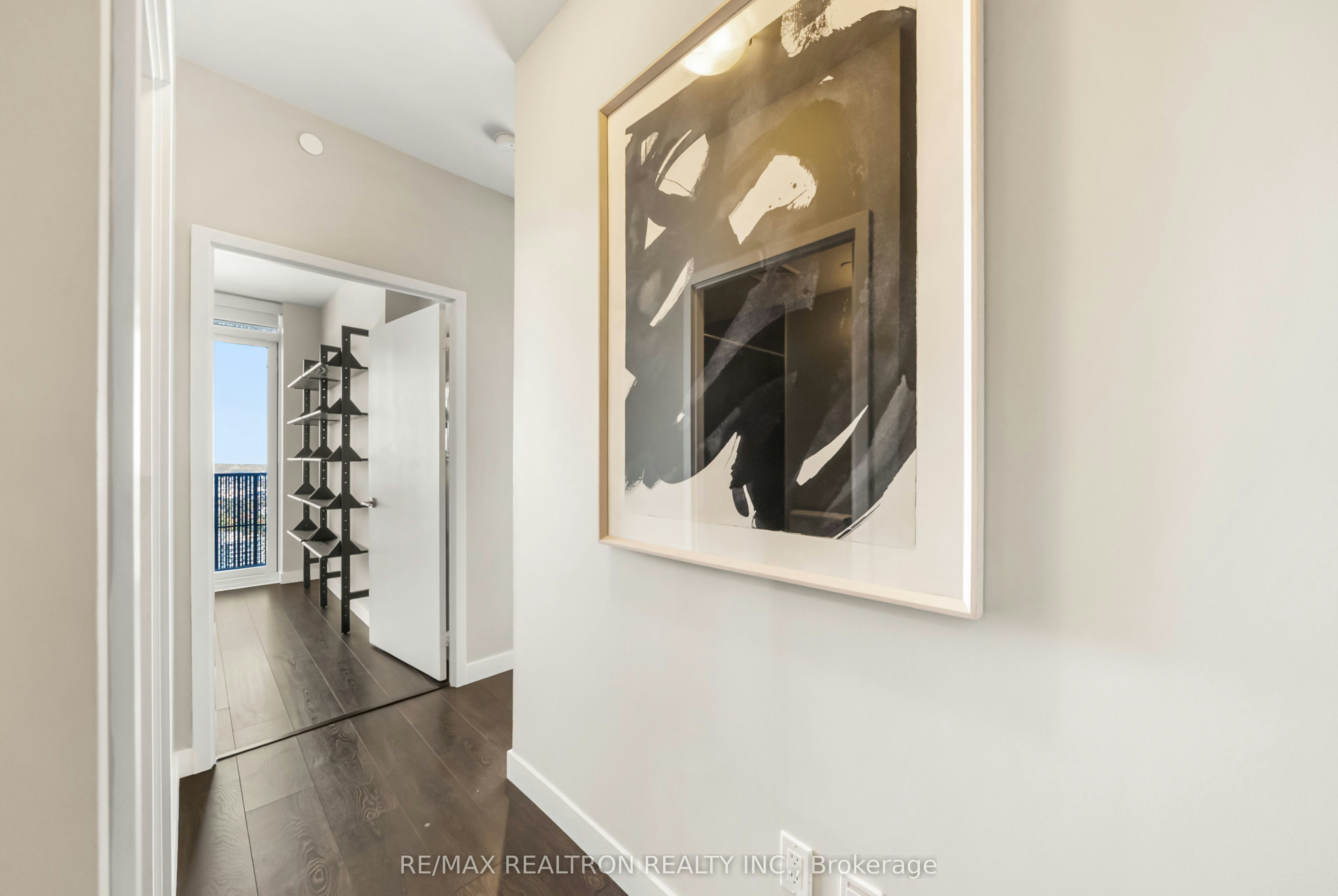 4711-8 Eglinton Avenue E, Toronto, ON, M4P 1A6 - 18