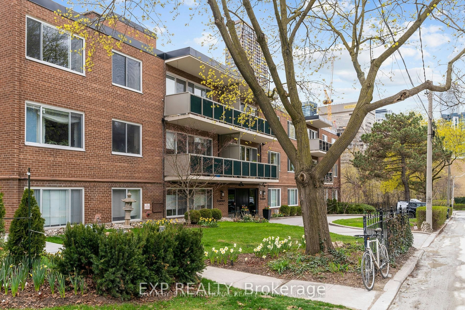 109-1A Dale Avenue, Toronto, ON, M4W 1K2 - 6
