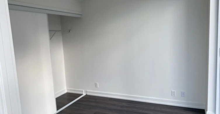 1018-33 Helendale Avenue, Toronto, ON, M4R 1C5 - 6