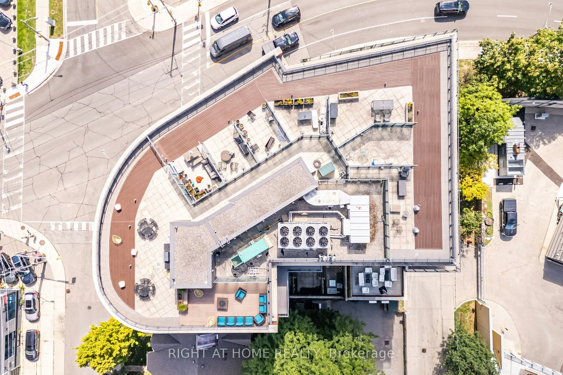 805-90 Trinity Street, Toronto, ON, M5A 0E4 - 31
