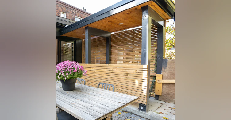 Lower-231 Havelock Street, Toronto, ON, M6H 3B8 - 3