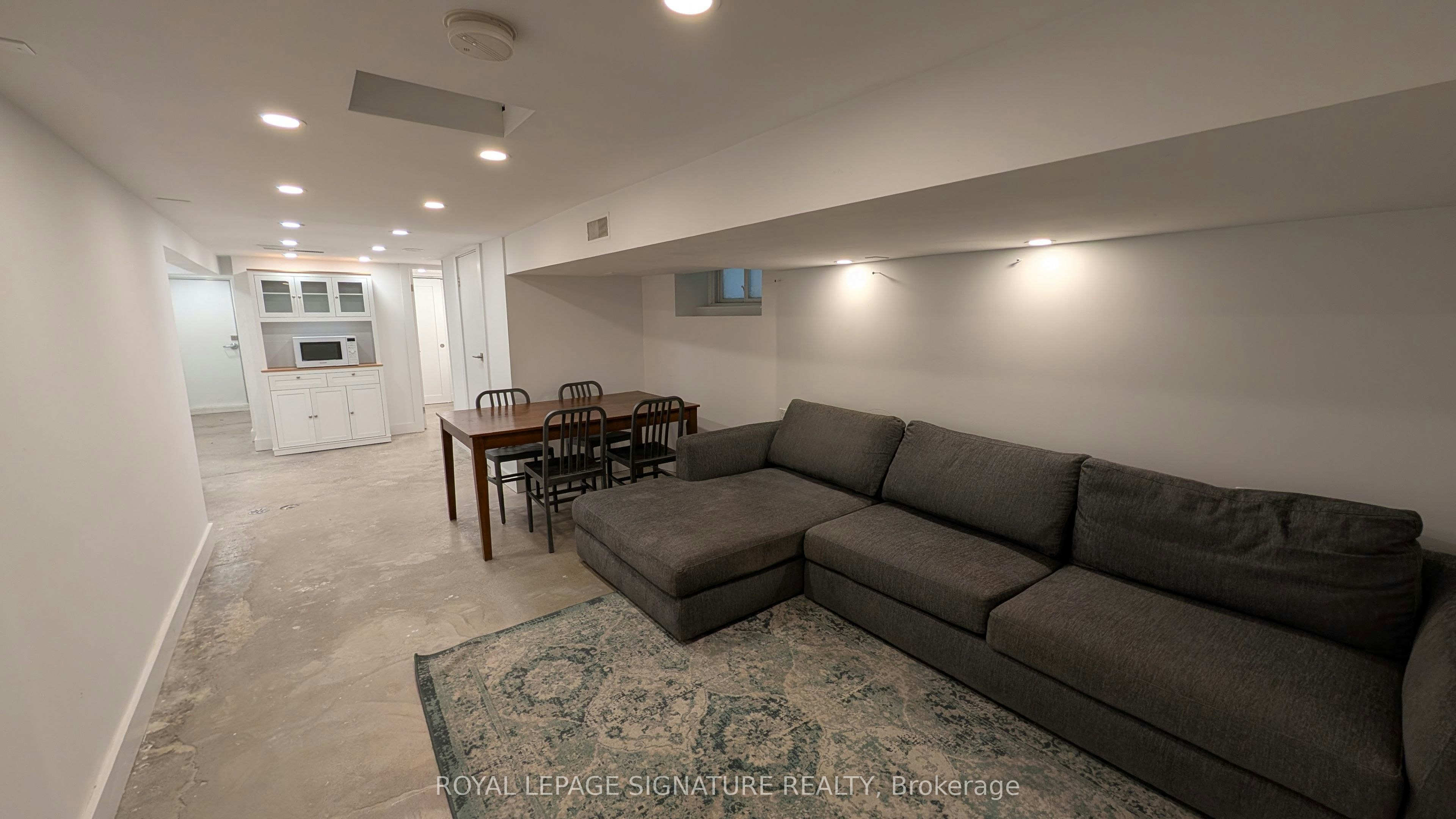Lower-231 Havelock Street, Toronto, ON, M6H 3B8 - 5
