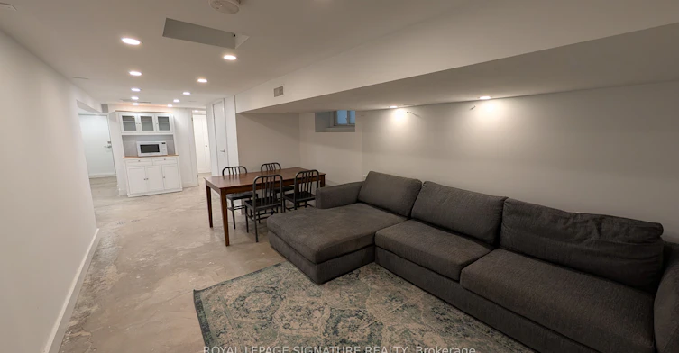 Lower-231 Havelock Street, Toronto, ON, M6H 3B8 - 5