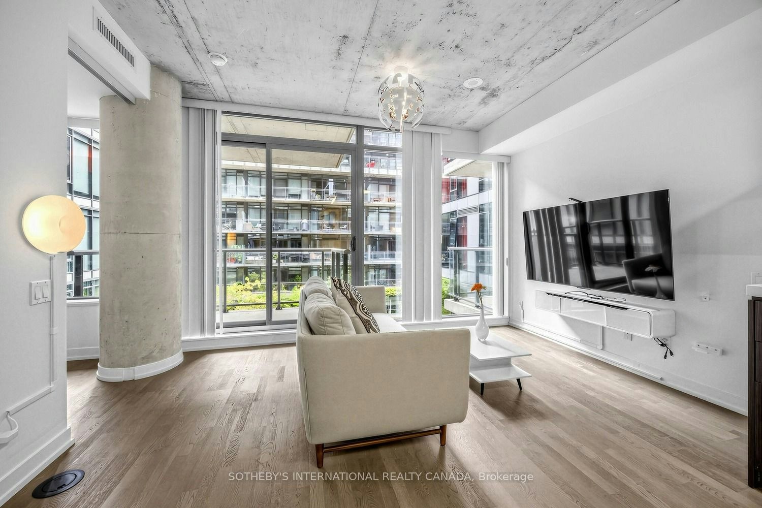 401-560 King St. Street W, Toronto, ON, M5V 1M3 - 3