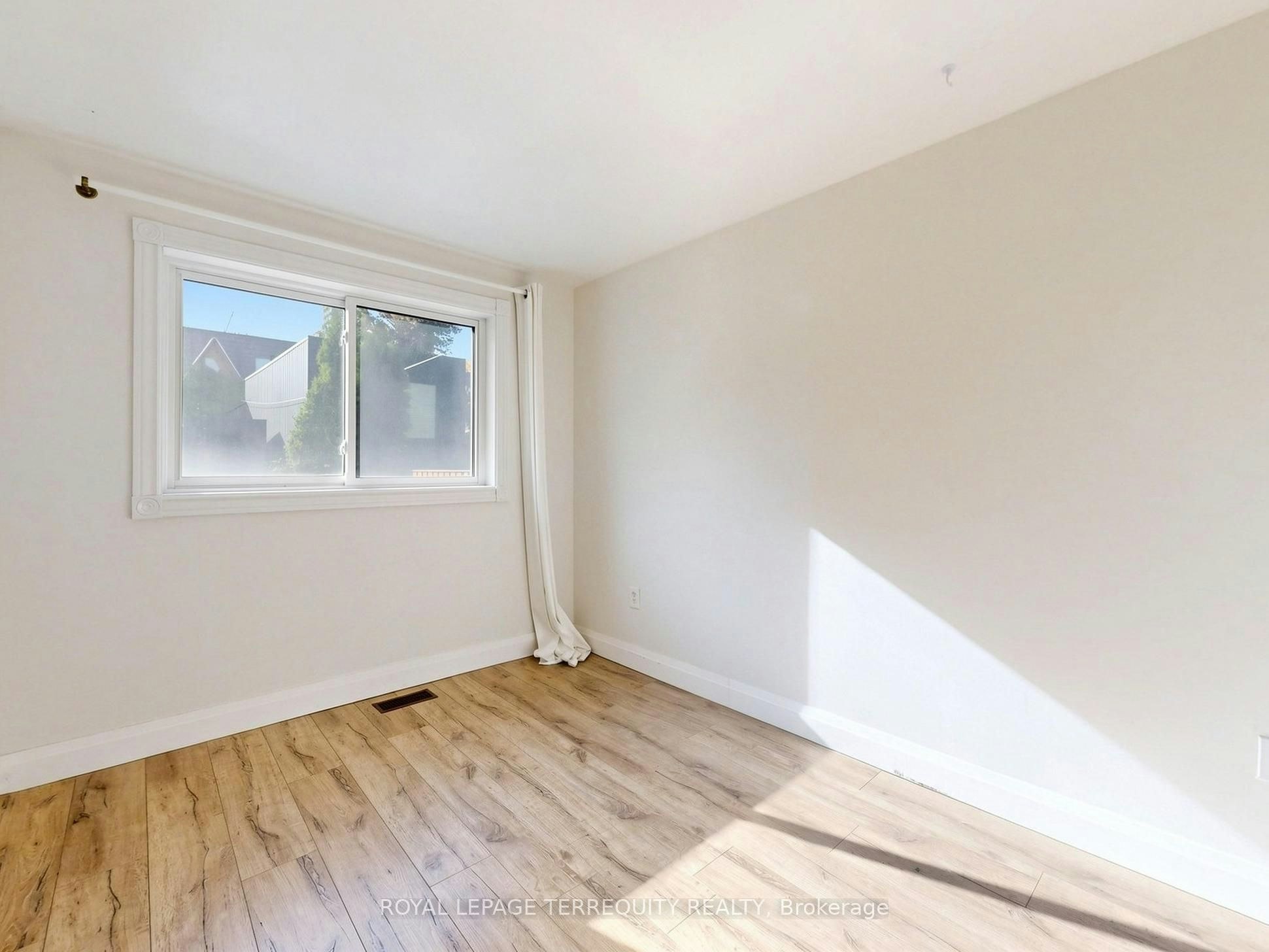 1-41 Summerhill Avenue, Toronto, ON, M4T 1A9 - 22