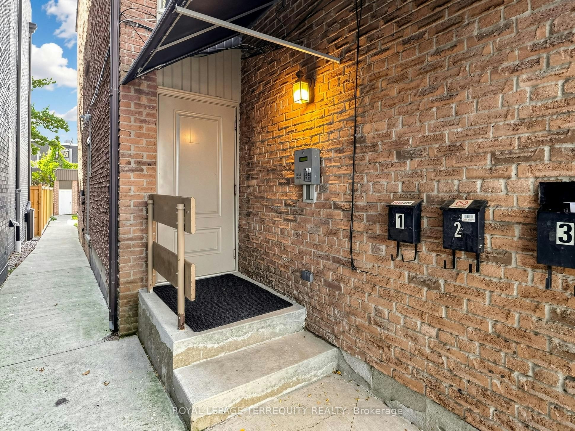 1-41 Summerhill Avenue, Toronto, ON, M4T 1A9 - 6