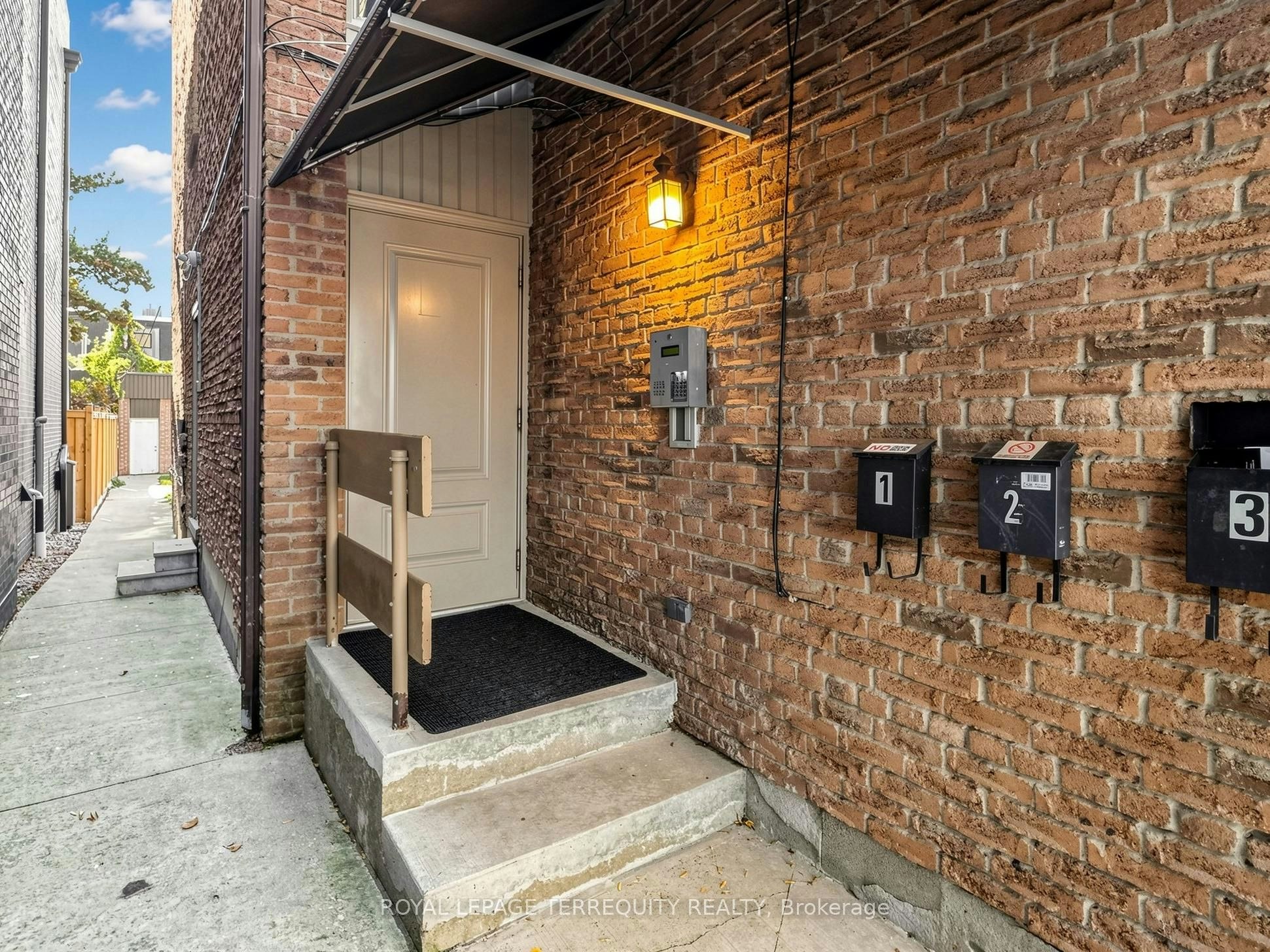 3-41 Summerhill Avenue, Toronto, ON, M4T 1A9 - 6