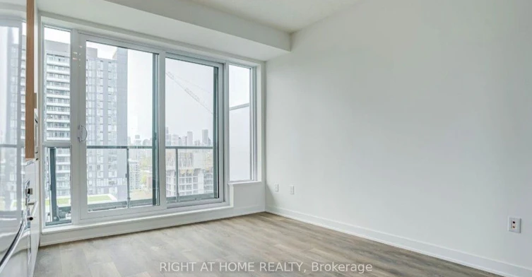 1806-130 River Street, Toronto, ON, M5A 3P7 - 3