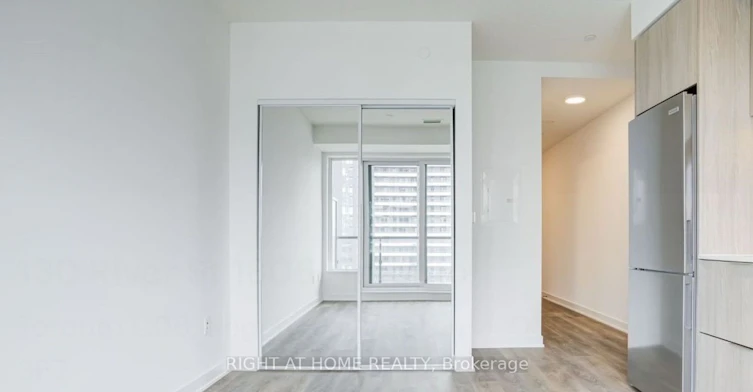 1806-130 River Street, Toronto, ON, M5A 3P7 - 5