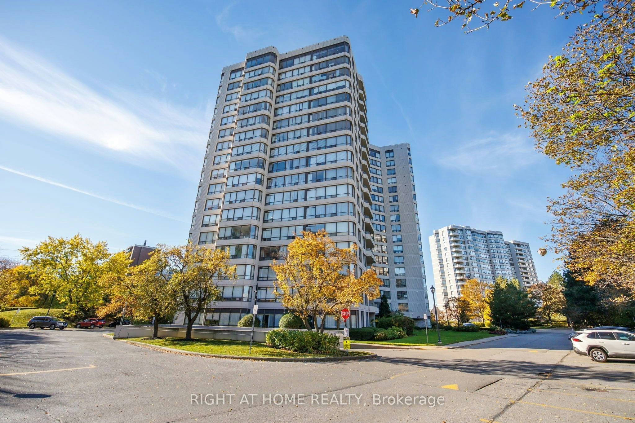 1101 Steeles Avenue W, Vaughan, ON, M2R 3W5