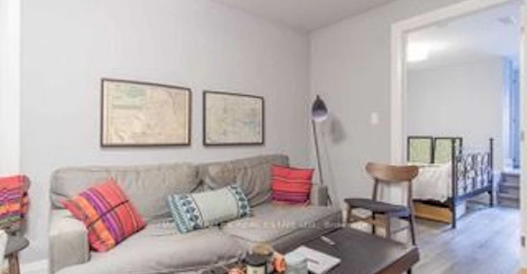 Lower-114 Sheridan Avenue, Toronto, ON, M6K 2H2 - 4
