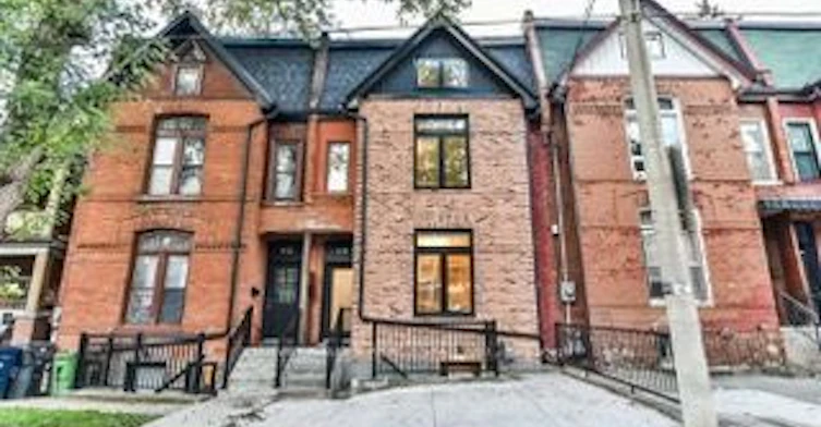 Lower-114 Sheridan Avenue, Toronto, ON, M6K 2H2