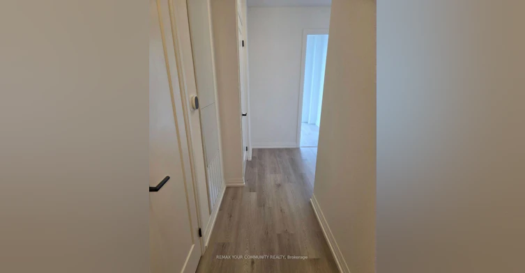 2113-280 Dundas Street E, Toronto, ON, M5T 0E3 - 3