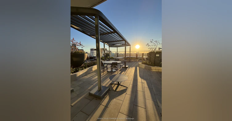 2113-280 Dundas Street E, Toronto, ON, M5T 0E3 - 16