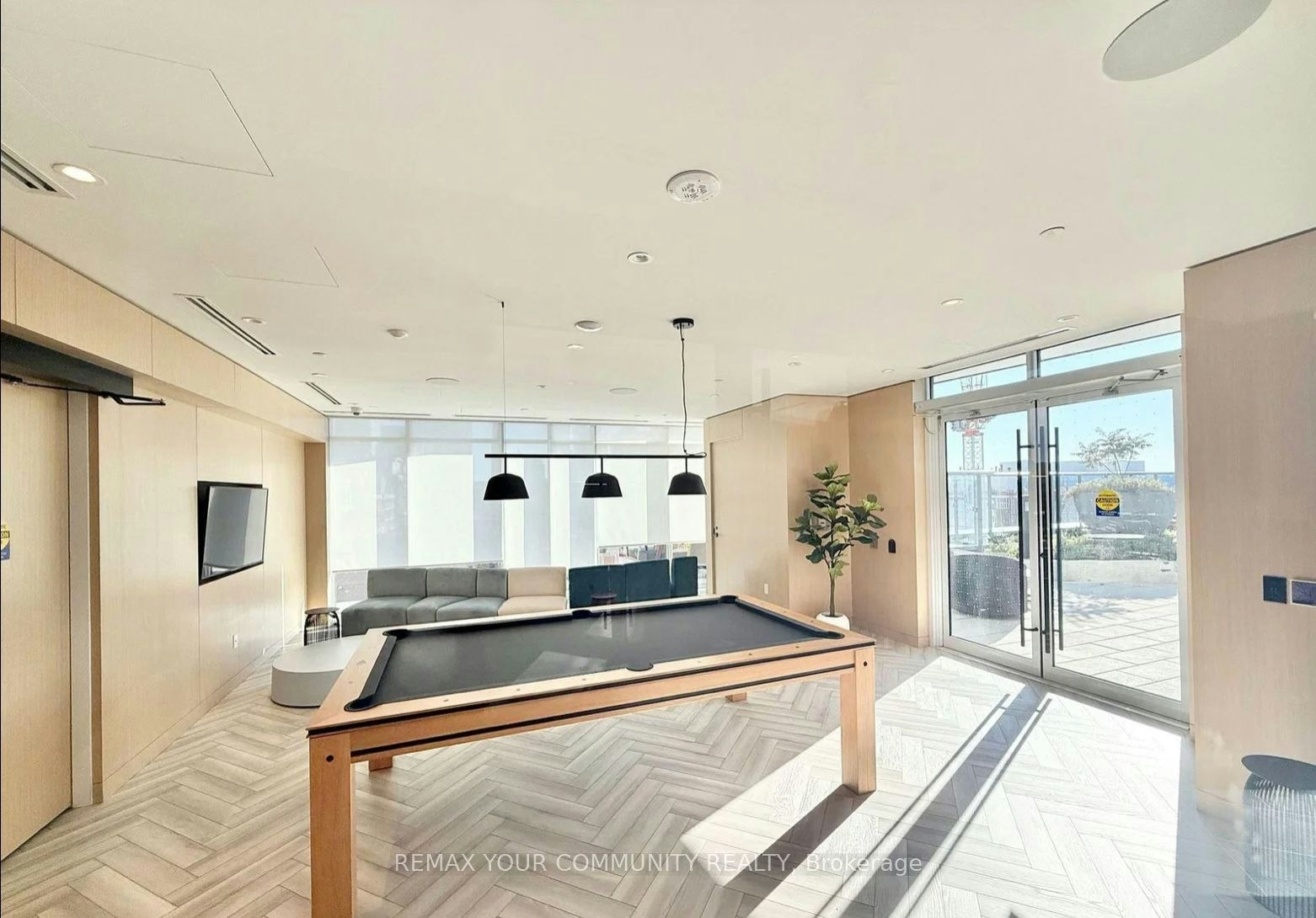 2113-280 Dundas Street E, Toronto, ON, M5T 0E3 - 11