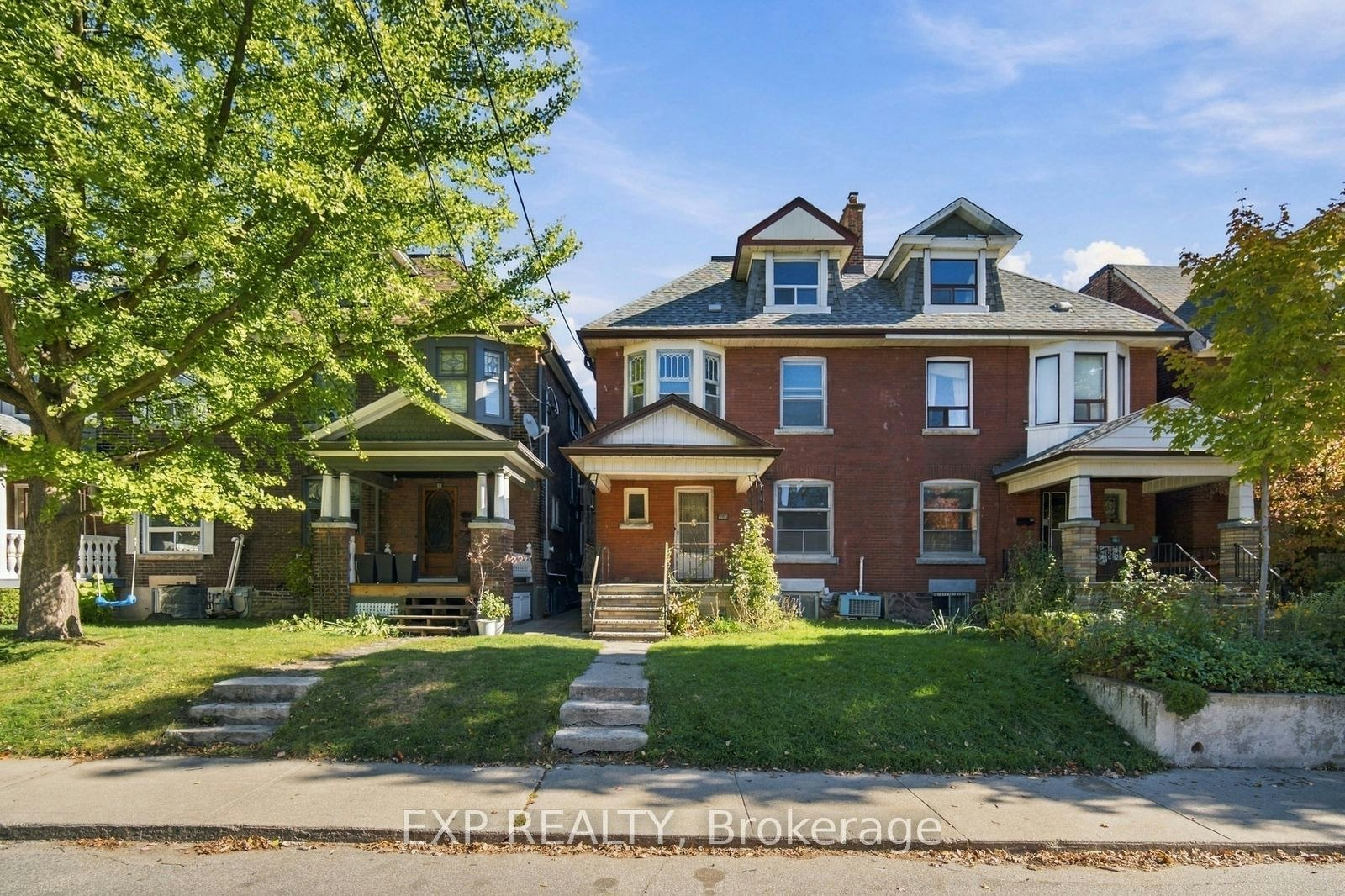 101 Beatrice Street, Toronto, ON, M6J 2T2