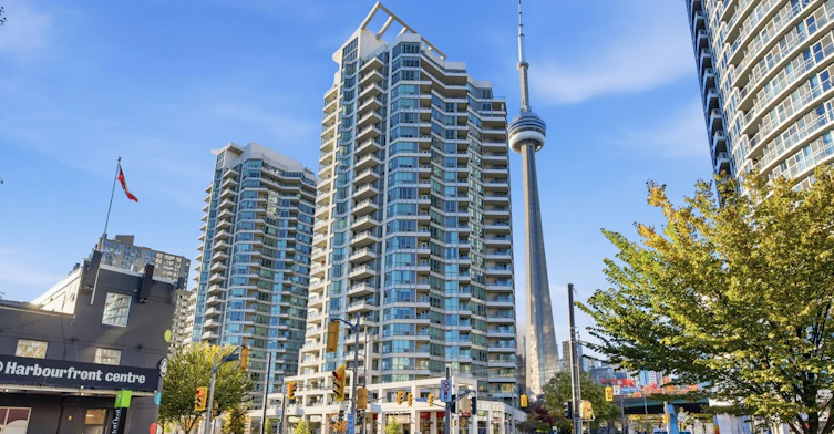 701-228 Queens Quay N/A W, Toronto, ON, M5J 2X1