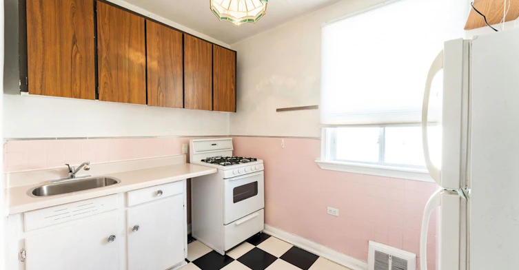 2nd Floor-35 Bellwoods Avenue, Toronto, ON, M6J 2P5 - 9
