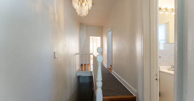 2nd Floor-35 Bellwoods Avenue, Toronto, ON, M6J 2P5 - 4
