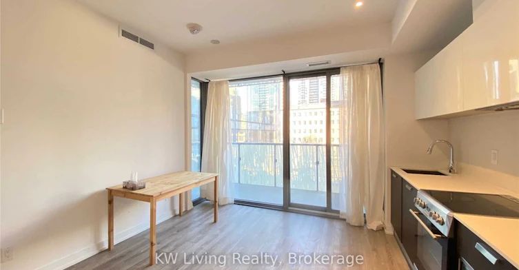 411-50 Charles Street E, Toronto, ON, M4Y 0C3 - 3