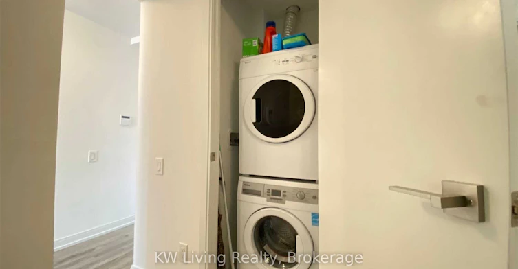 411-50 Charles Street E, Toronto, ON, M4Y 0C3 - 12