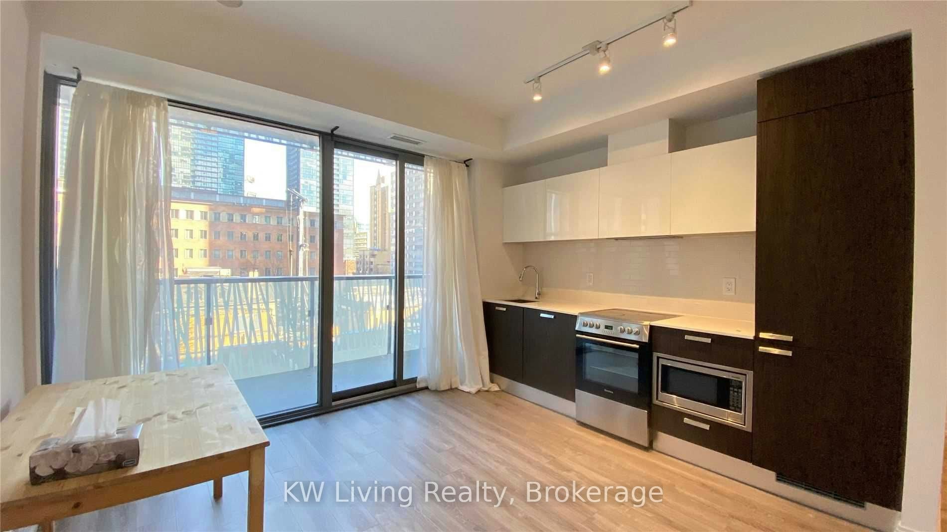 411-50 Charles Street E, Toronto, ON, M4Y 0C3