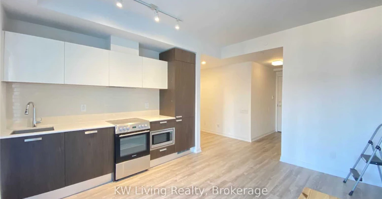 411-50 Charles Street E, Toronto, ON, M4Y 0C3 - 2