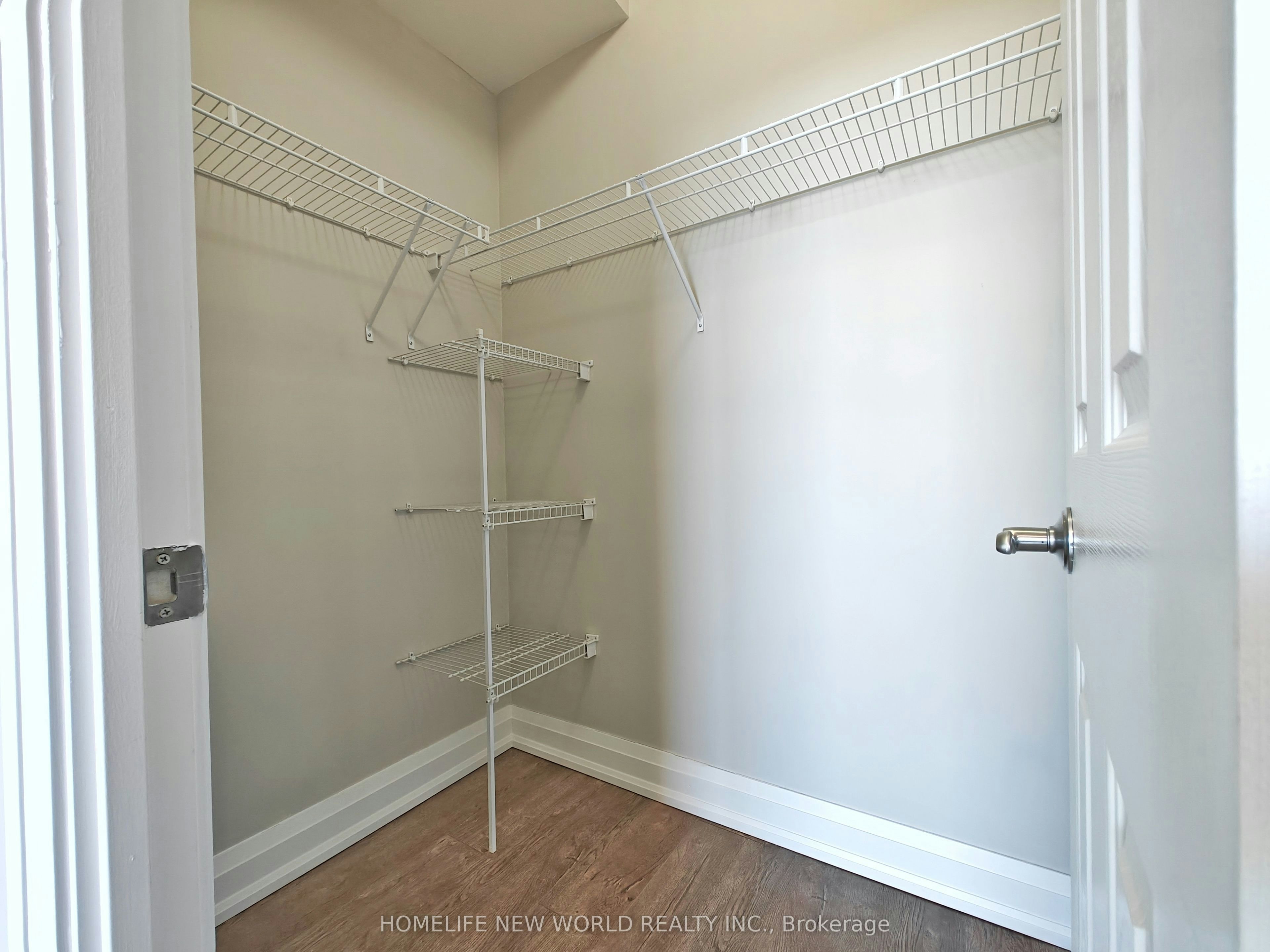 Lph07-18 Holmes Avenue, Toronto, ON, M2N 0E1 - 10