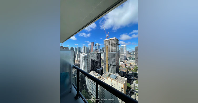 3107-77 Mutual Street, Toronto, ON, M5B 2A9 - 2