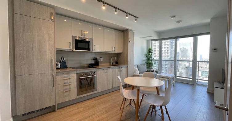3107-77 Mutual Street, Toronto, ON, M5B 2A9 - 3