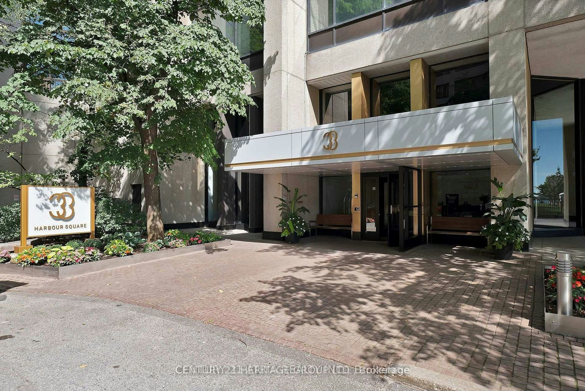 1822-33 Harbour Square, Toronto, ON, M5J 2G2 - 4