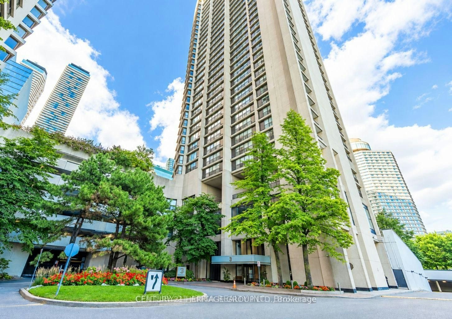 1822-33 Harbour Square, Toronto, ON, M5J 2G2