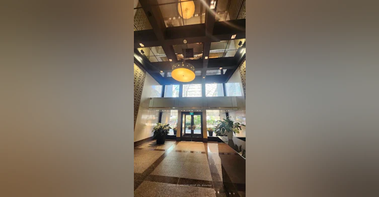 1822-33 Harbour Square, Toronto, ON, M5J 2G2 - 6