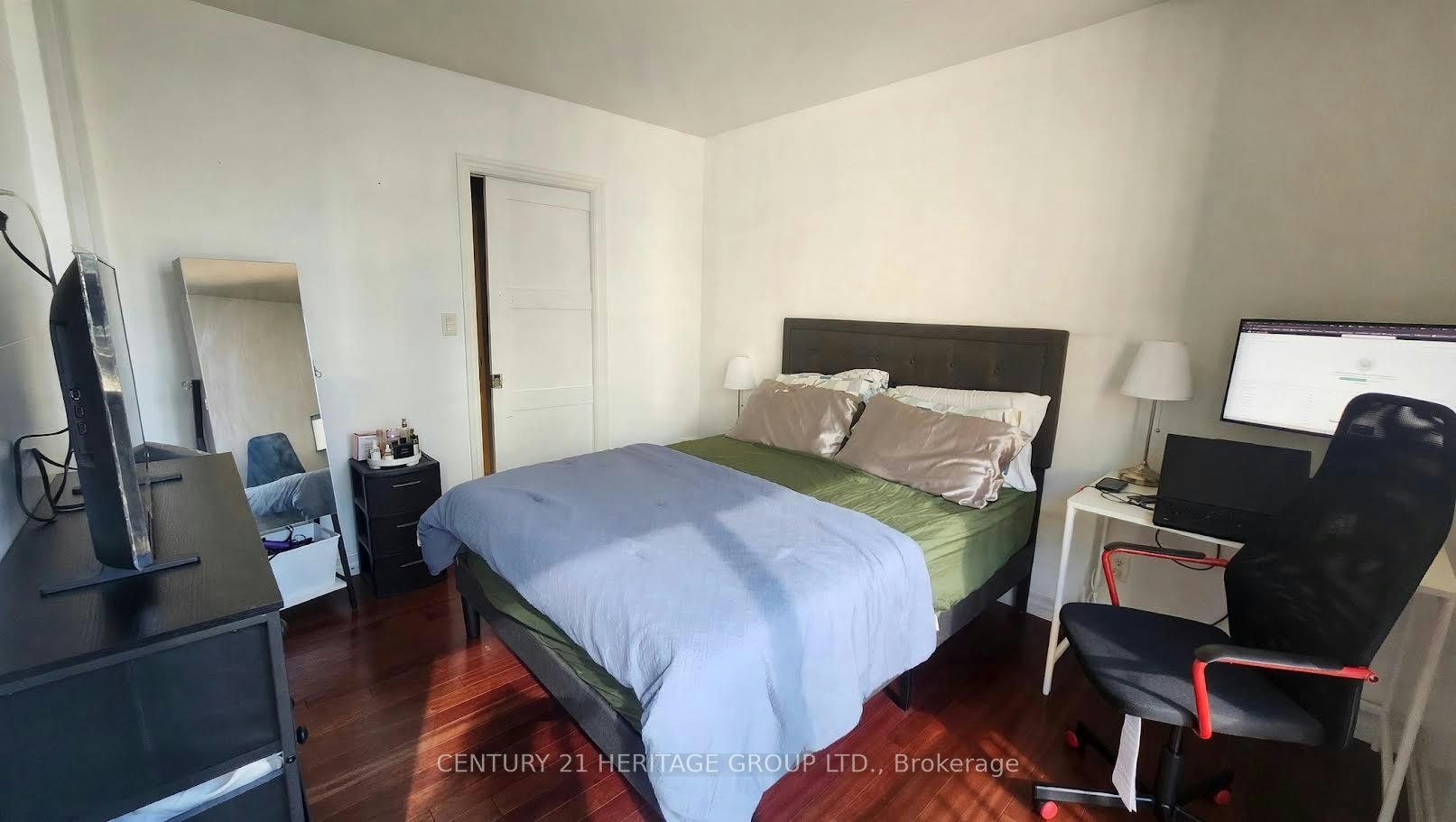 1822-33 Harbour Square, Toronto, ON, M5J 2G2 - 13